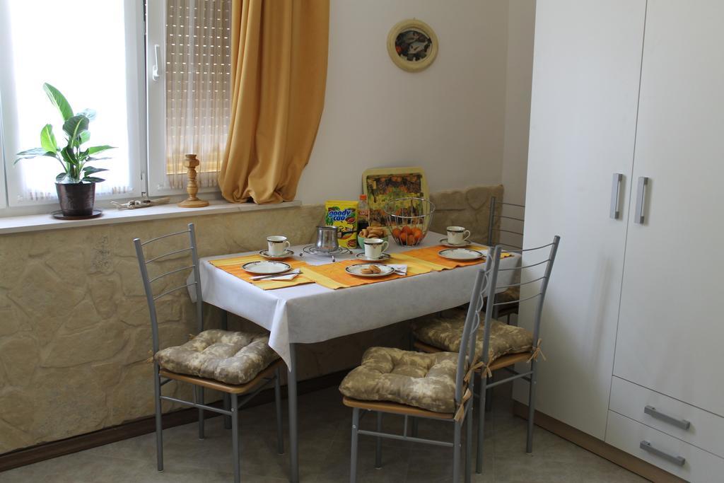 Apartment Devivi Adris Split Rom bilde